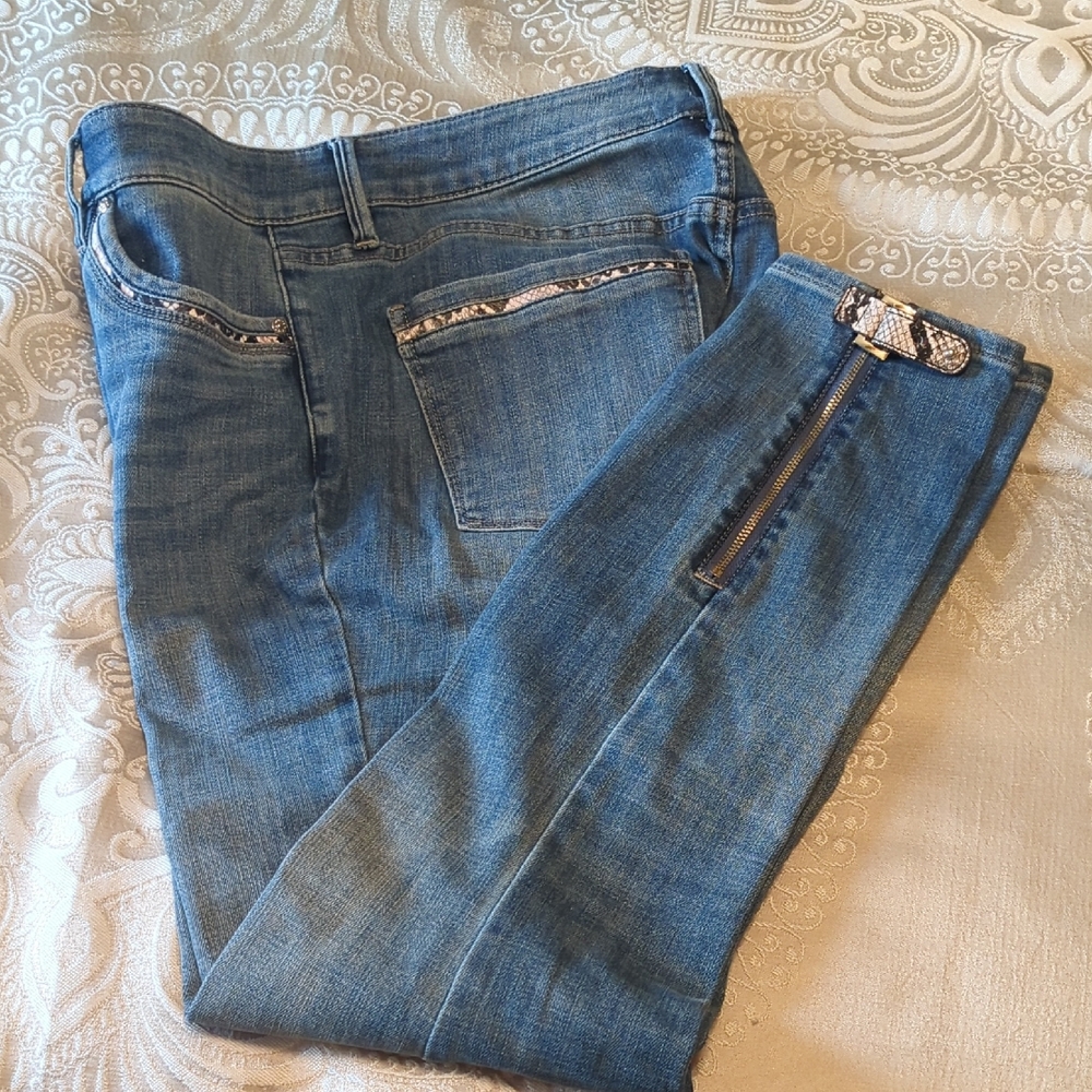 White House Black Market Blue Skinny Jeans with Modern Ankle Zippers